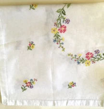 Vintage SPRING Counted Pastel Cross Stitch White Linen Tablecloth, 30 "x 30"