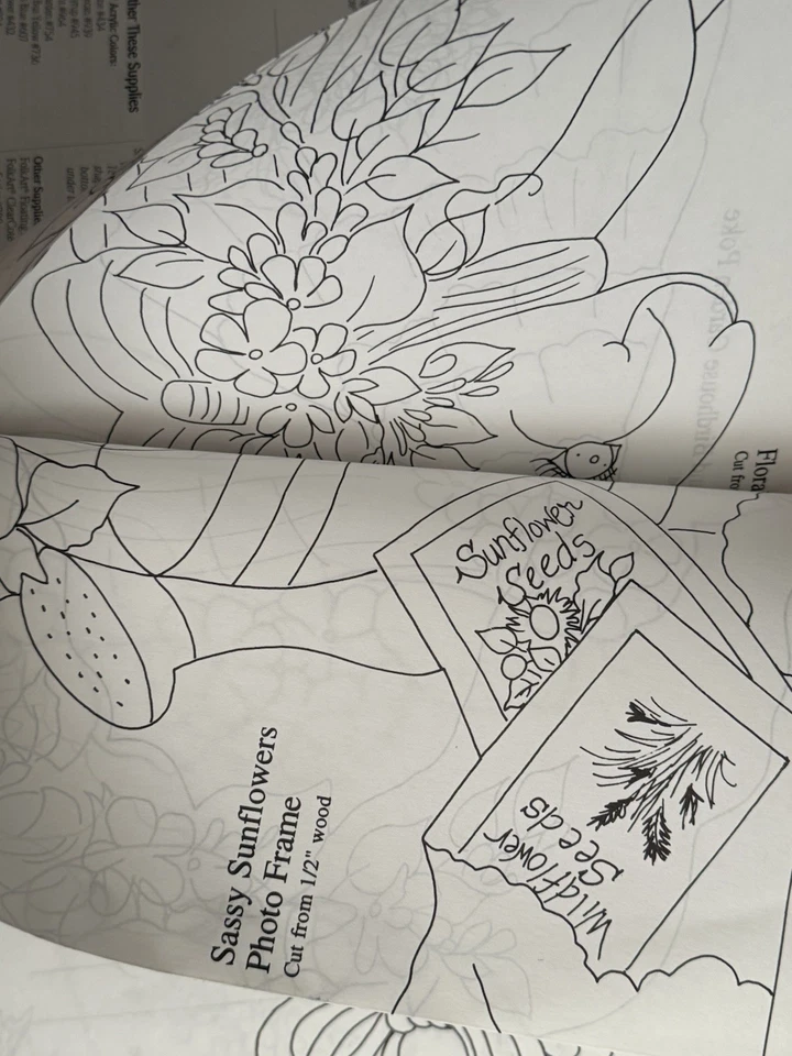 DONNA DEWBERRY ONE STROKE FRAMES FLOWER TOPIARY BIRD PLAID Painting Booklet 9526 - Image 3 of 4