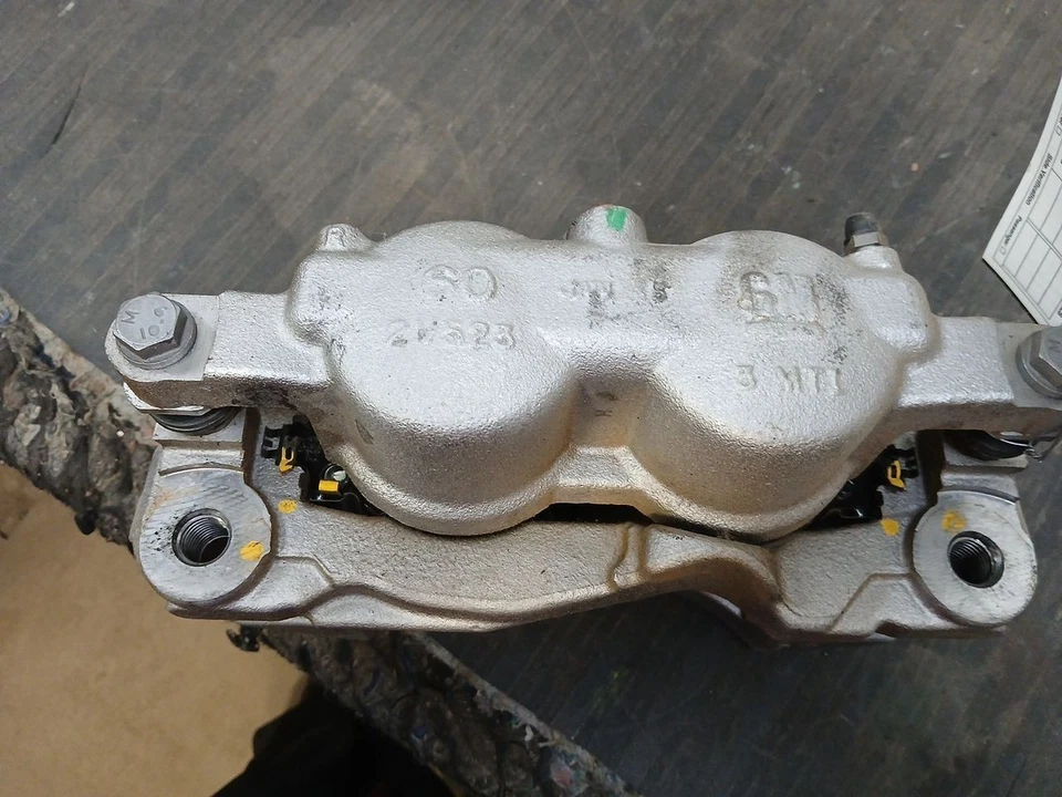 Pinza delantera izquierda conductor para GMC Savana 2500 3101562 2025 Foto 4 de 4