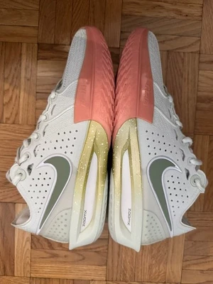 Sneakers Nike G.T. Cut 3 Our Holiday sizeW  US 9  - Bild 1 von 4