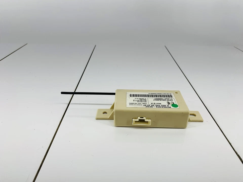 09-11 MERCEDES BENZ SLK300 轮胎压力监控模块 TPMS 原始设备制造商  — 第 4/4 张图片