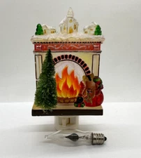 VTG Christmas Nightlight Fireplace Toys & Decorations With Flickering Light Bulb
