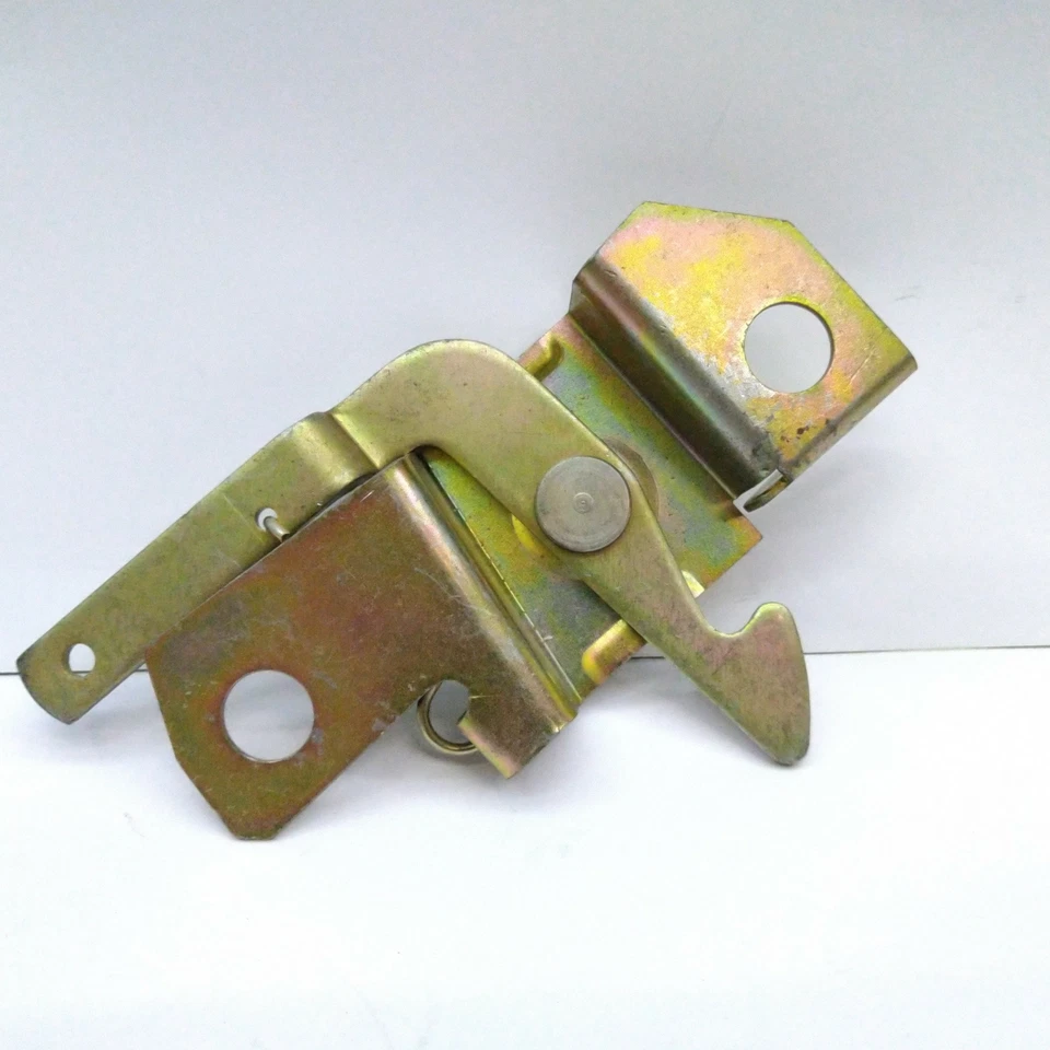 GANCIO CHIUSURA COFANO ANTERIORE FIAT 125 T.T. Foto 2 de 4