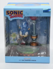 *NEW* Sonic The Hedgehog: Sonic Green Hill Zone Collector Edition 11" PVC YES
