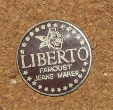 A67 Vintage pin vetement jeans Liberto Famous Maker 