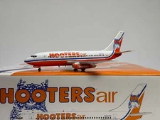 Inflight200 Hooters Air Boeing 737-200 N250TR 1990s BBOX732PP