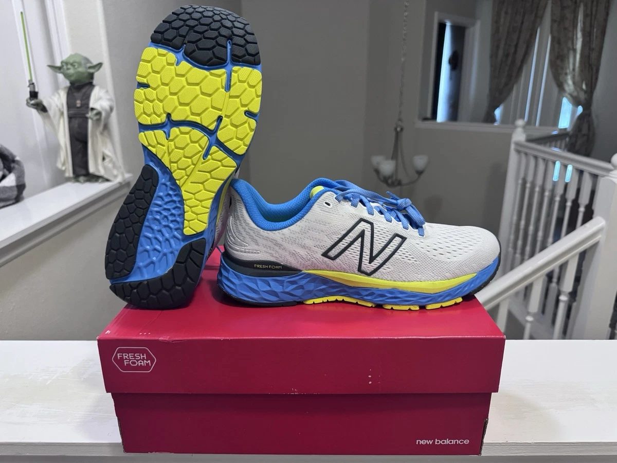 New Balance Fresh Foam 880v11 White Helium for Sale  display picture 3