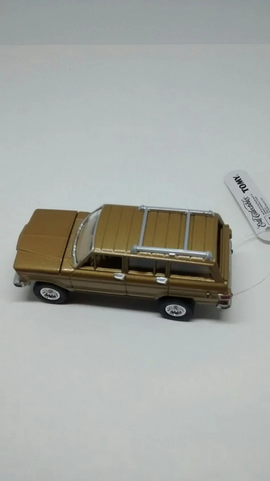 Jeep Wagoneer Real Rider 1981 Johnny Lightning ERTL NEUMÁTICOS DE GOMA CAPÓ DE APERTURA  Foto 4 de 4