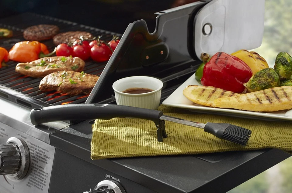 Cepillo basting Mr. BBQ Kickstand silicona resistente al calor y las manchas cocina pastelería Foto 3 de 4