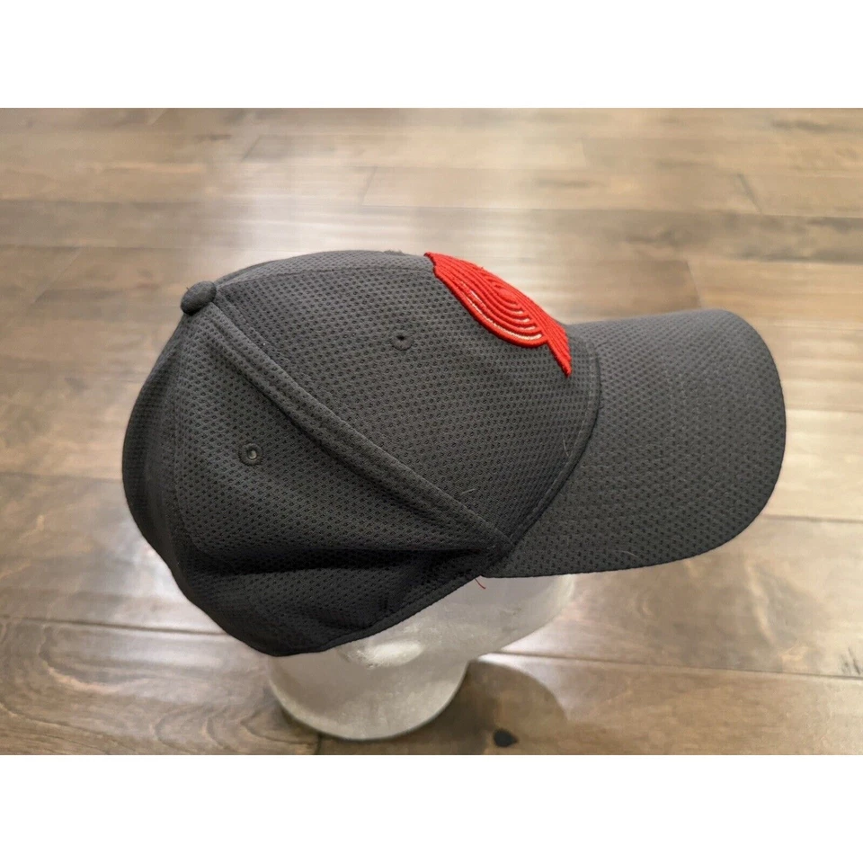 Gorra ajustada New Era 39Thirty para hombre gris NBA Portland TrailBlazers talla S/M Foto 4 de 4