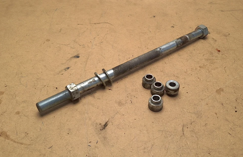 Victory Vision Axle Bolt Shaft Used Nr. 714 - Image 4 of 4