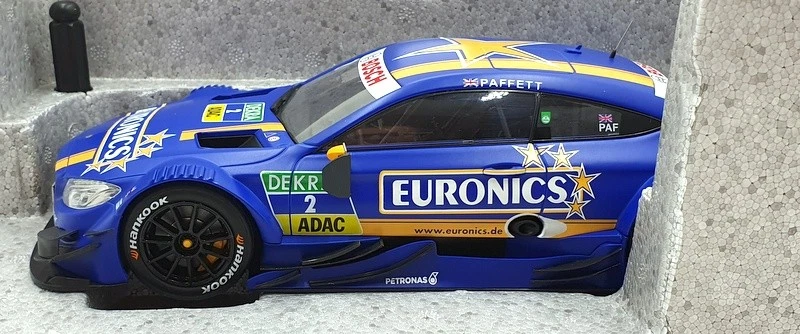 Autocult escala 1/18 B66961263 - Mercedes-AMG C 63 DTM Euronics Paffett 2016 Foto 3 de 4