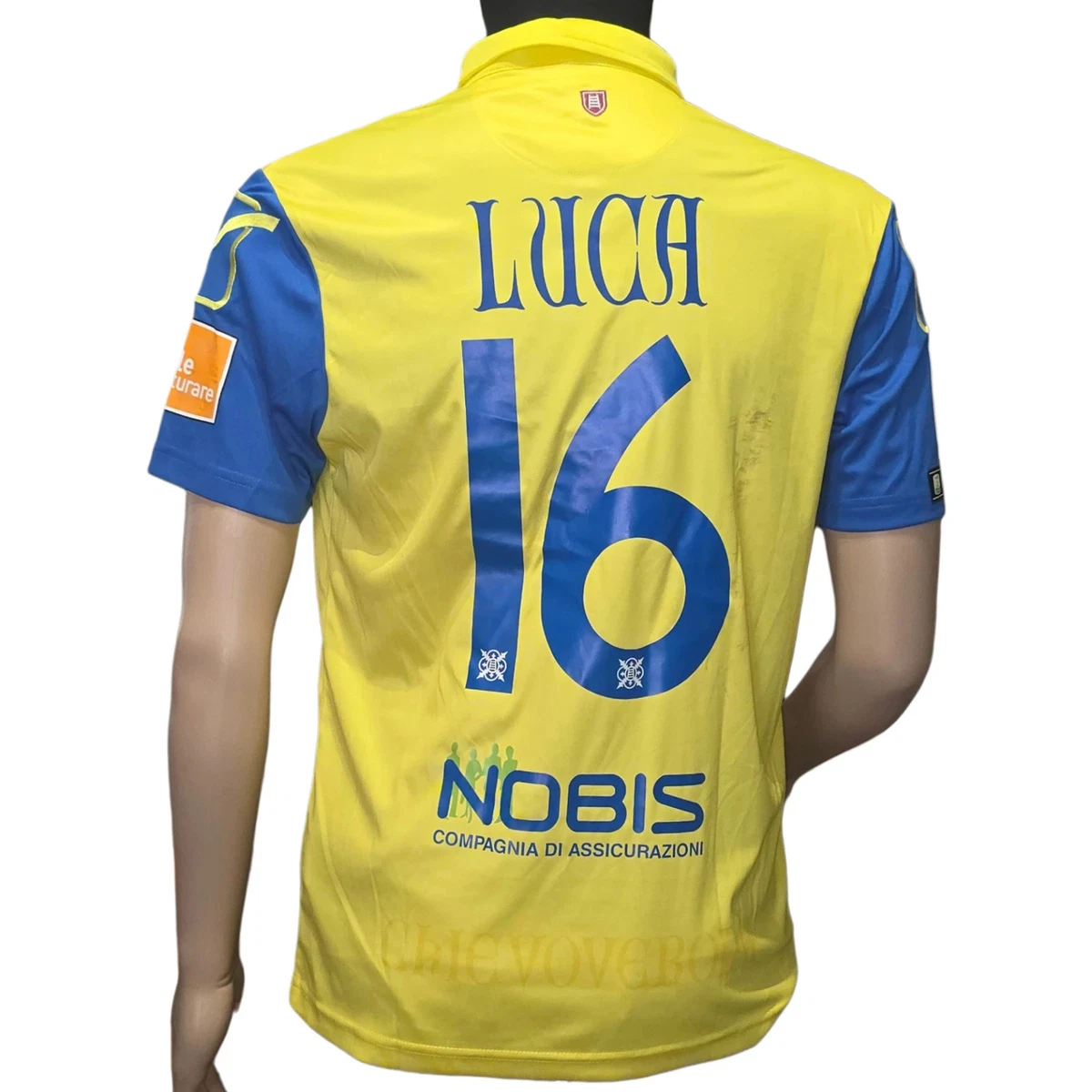 FOTO - Il Chievo presenta le nuove maglie per la stagione 2018-2019