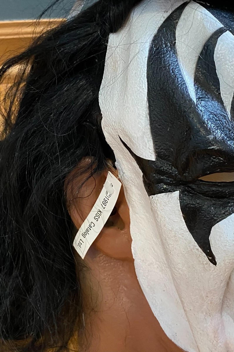 KISS Halloween Adult Masks With Hair 4 NWT Simmons Criss