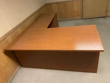 National L-shaped Desk In Cherry  Color