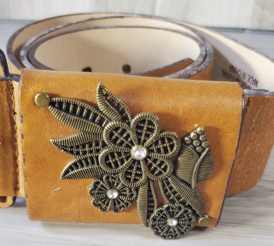 Betsey Johnson Tan Rhinestone Floral Buckle Belt Size M Y2K Boho Western Betsey Johnson Flower Floral Belts for Women for sale | eBay main image 4