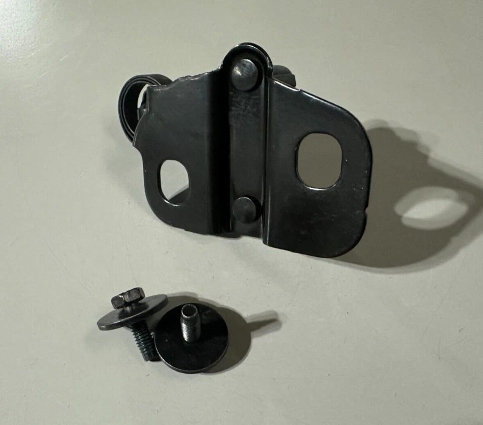 Chevy Cobalt Pontiac G5 2005-2010 cierre de tapa de maletero trasero 22697745 OEM Foto 3 de 3