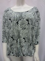 Love Shop Sz M/l Black & Light Gray Floral Print Blouson Top 50200pk Love Shop Sz M/l Black & Light Gray Floral Print Blouson Top 50200pk