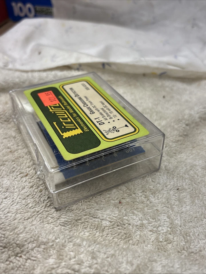 All Scales Circuitron #800-5201 DT-1 Grade Crossing Detection Unit NEW FREE SHIP - Image 3 of 4