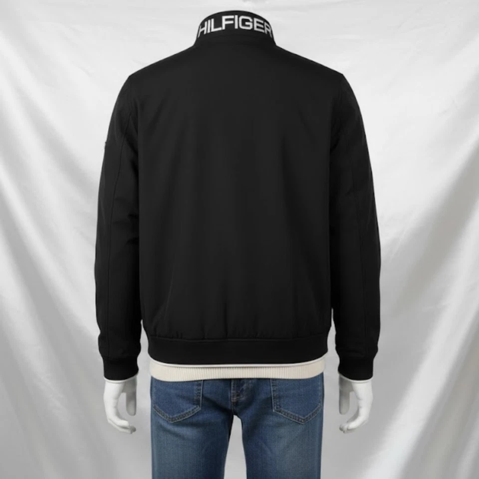 Chaqueta cortavientos Tommy Hilfiger negra con cremallera completa para hombre talla grande cuello con logotipo Foto 2 de 4