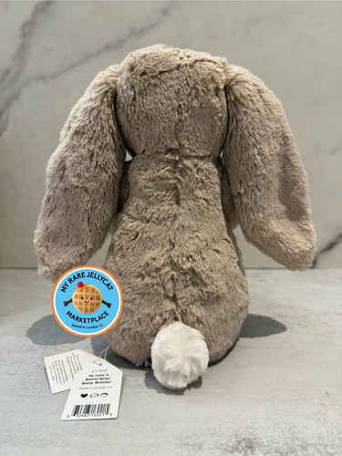 *Very Rare* Jellycat Bashful Beige Bunny ‘birthday’ - Brand New w/Tags w/bag - Picture 2 of 5