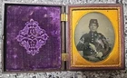 RARE CIVIL WAR SOLDIER W/WEAPON TINTYPE POTRAIT PHOTOGRAPH W/GUTTA PERCHA CASE!