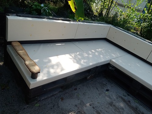 Gartenmöbel lounge aus Paletten und Polster - Bild 2 von 7