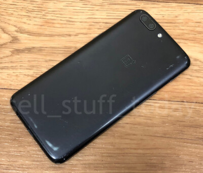 OnePlus 5 (A5000), 64GB, UNLOCKED, Slate Grey, dual-SIM (45NA