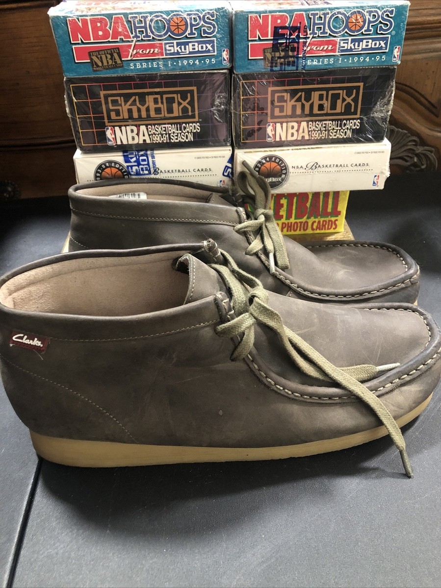 Clarks Stinson Hi, Leather, Oily Brown, Mens US Size 12. UK  display picture 1