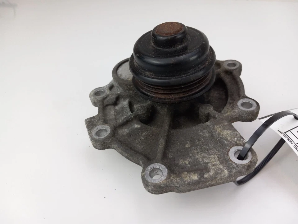 Bomba de agua para Ford Escape 2006-2009 Foto 3 de 4