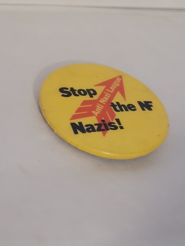 Vintage 1970's The Nazis NF Anti Nazi 45mm Pin Badge Political Protest - Picture 3 of 7