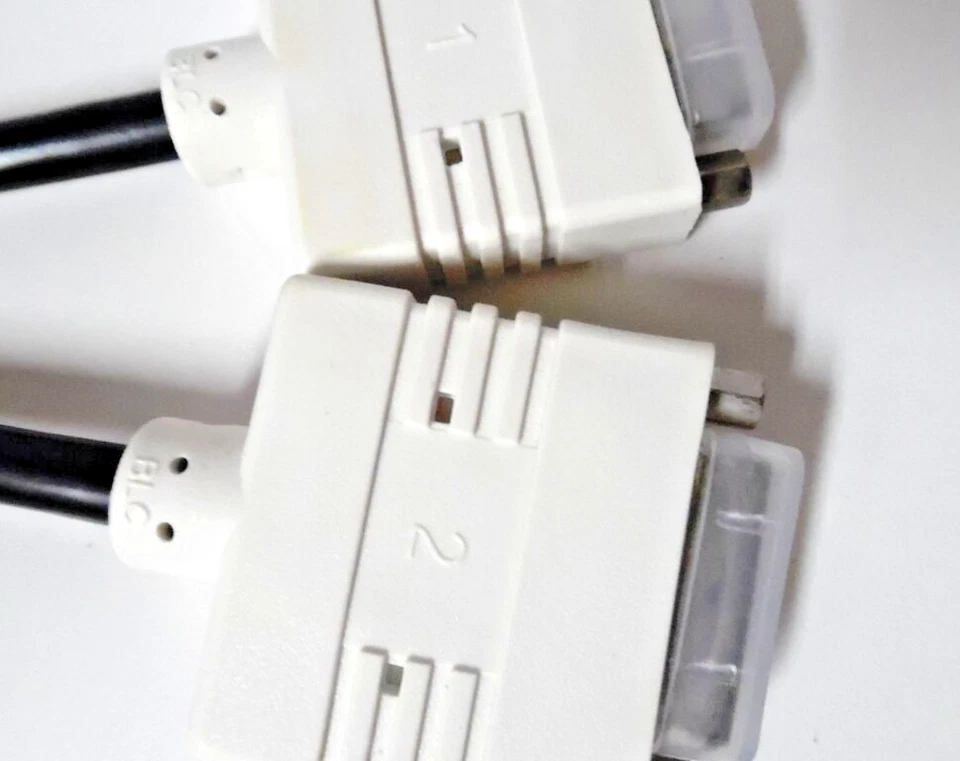 HP/Dell Single DMS-59 to Dual DVI Y Splitter Video Cable H9361 R0915 338285-009 - Image 4 of 4