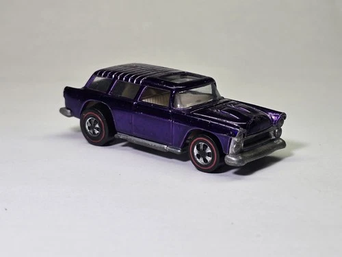 Vintage Hot Wheels Redline Classic Nomad - Purple