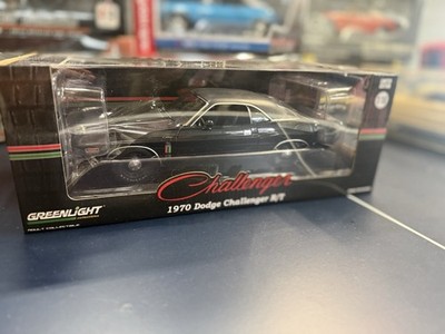 GREENLIGHT 1970 Dodge Challenger R/T 426 Hemi 1:18 Diecast Black Ghost