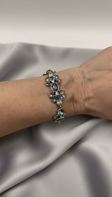 $78 Givenchy Silver Tone Blue Crystal Link Bracelet #41 GB 
