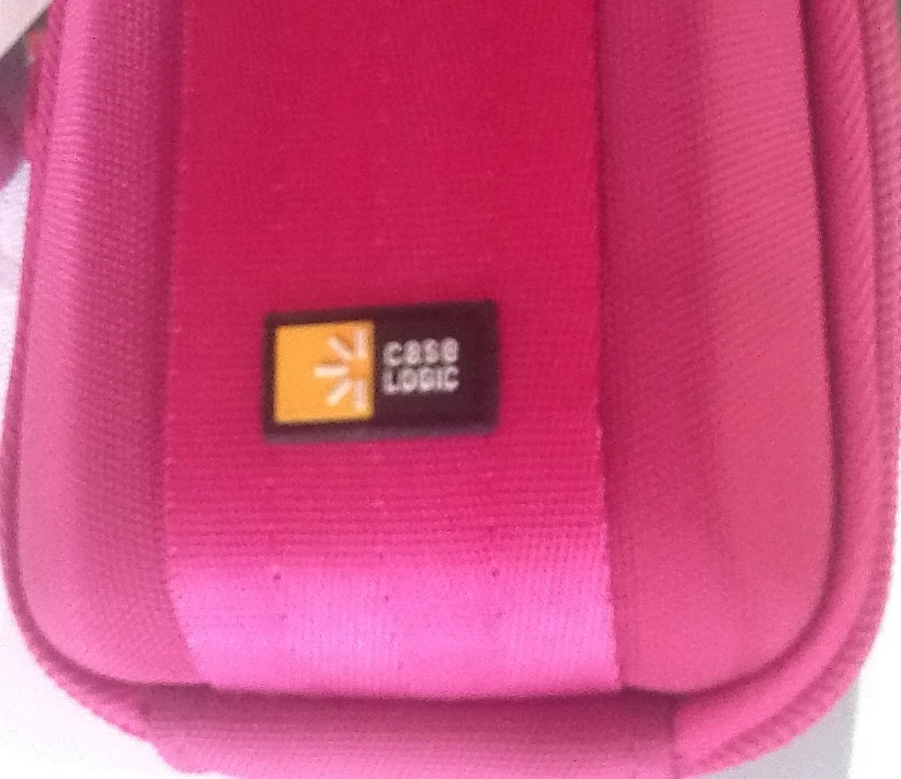 NWT Case Logic Camera Case Pretty Bright Magenta - Image 4 of 4