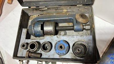 Kent-Moore KM J-9519-10, 9, 3, 4, 7 Ball Joint Remover Kent-Moore KM J-9519-10, 9, 3, 4, 7 Ball Joint Remover
