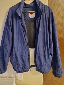 nike full zip windbreaker