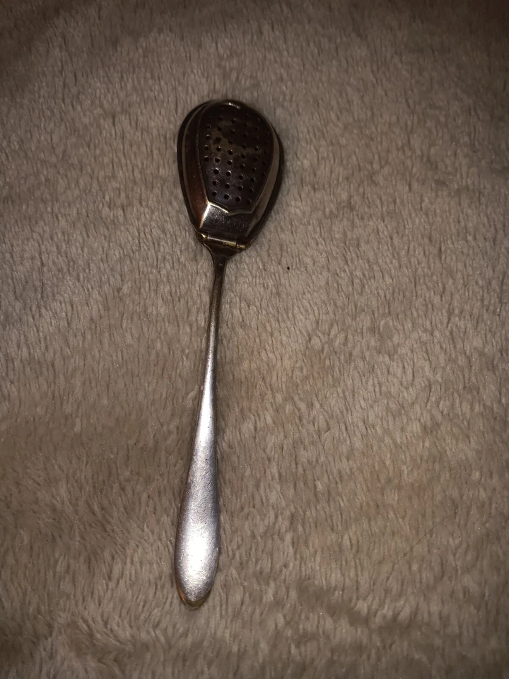 Vintage tea infuser spoon 304 - Image 4 of 4