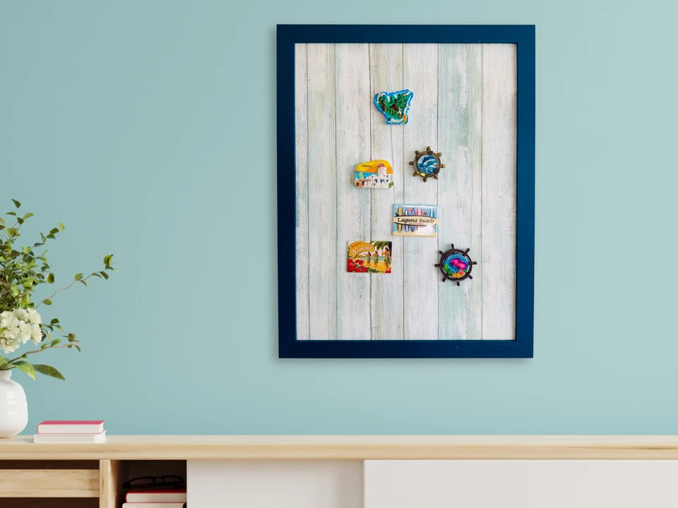 Framed blue weathered planks style travel souvenir magnet display board. - Image 2 of 4
