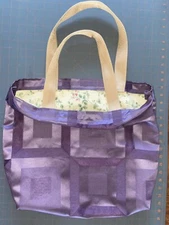 Reusable XL shopping tote