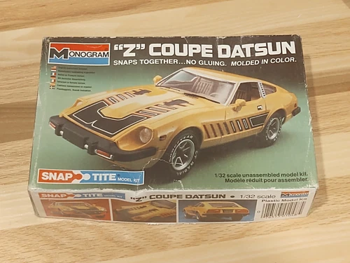 1980 Monogram Snap-Tite 1/32 Scale Datsun 280-ZX Sports Car Model Kit #1048 - Picture 1 of 5