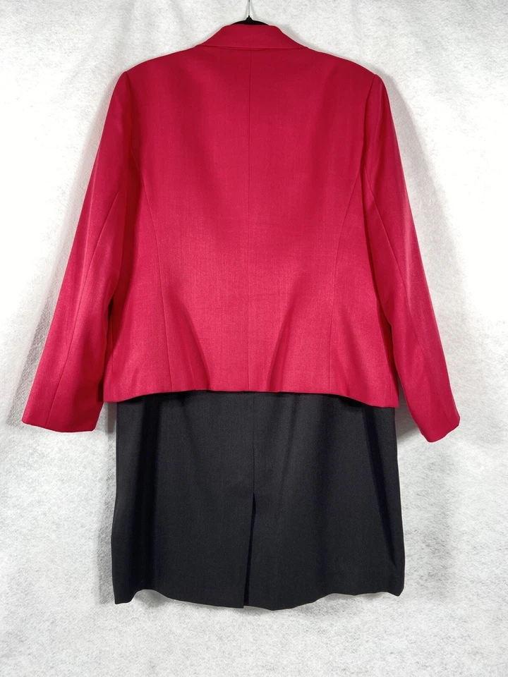 Le Suit 2 piezas Falda Traje Mujer’s 16 Rosa Negro Blazer Botón Manga Larga Usado en Excelente Condición Foto 2 de 4