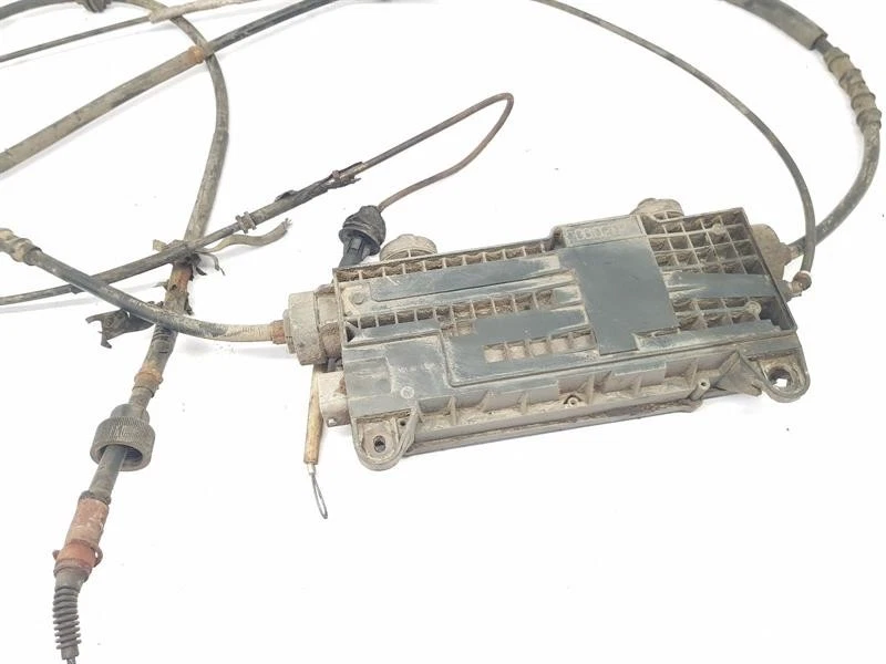 MK3 2004-2009 LAND ROVER DISCOVERY MECANISMO DE FRENO DE MANO ELÉCTRICO Y CABLES  Foto 3 de 4