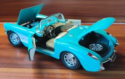 bburago 1:18 CORVETTE Cabrio Metallmodell türkisgrün Sportwagen von 1957 / TOP !