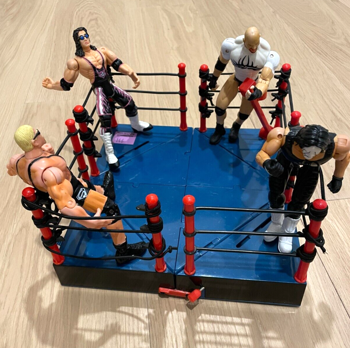 Vintage 1999 Toy Biz Wrestling Ring w/ 4 Action Figures WWE WWF