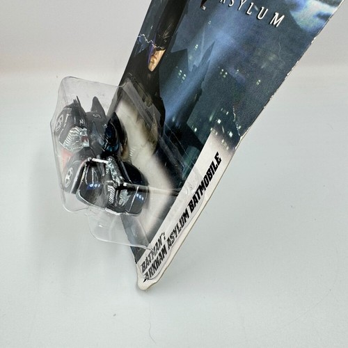 Mattel 2011 Hot Wheels 1:64 Batman Arkham Asylum Batmobile 06/08 giocattolo da collezione - Foto 4 di 8
