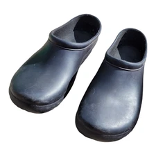 Sloggers garden slip on clogs women's 10