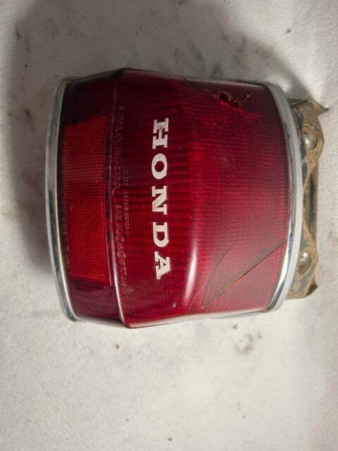 CB750K 1979 luz trasera con soporte 33700-415-672 84700425000 Foto 2 de 4