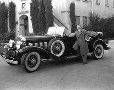 1932 DOUGLAS FAIRBANKS JR & His La SALLE Retro Classic Car Picture Photo 4x6